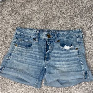 AMERICAN EAGLE SUPER STRETCH SHORTS